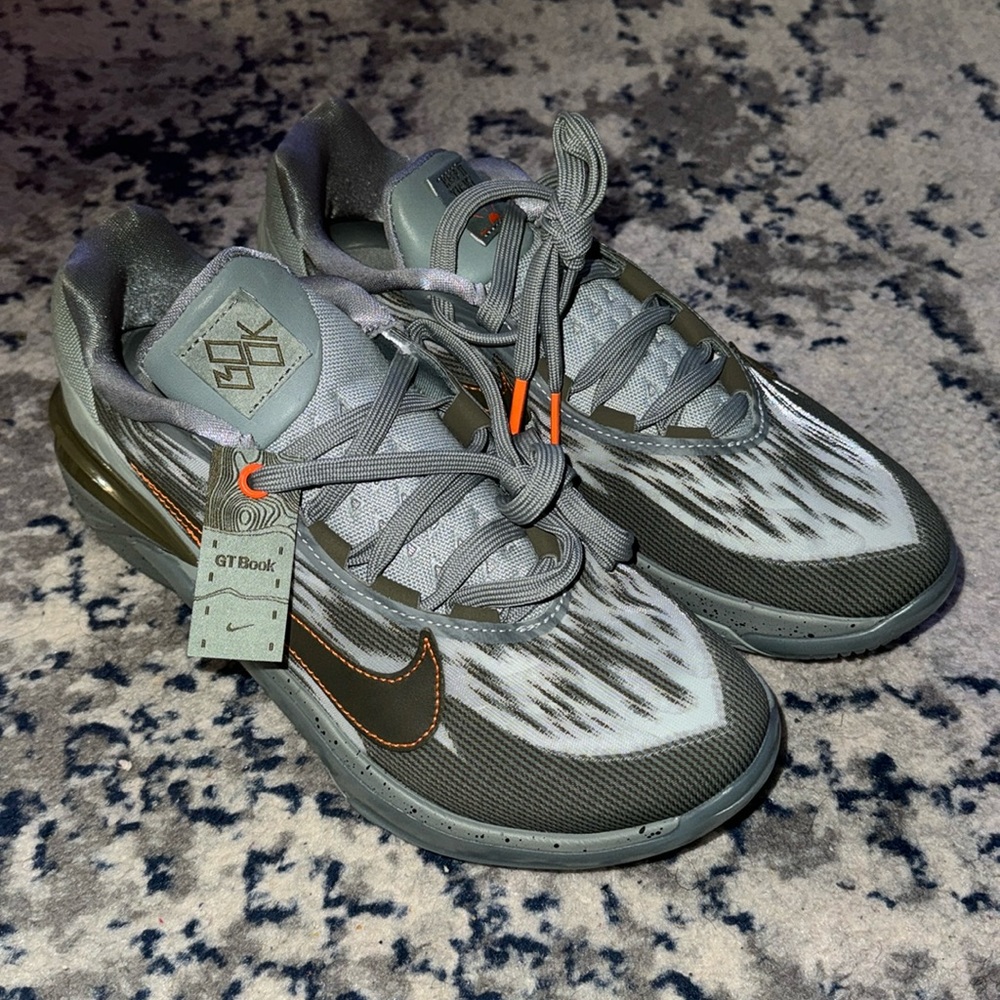 New Nike Devin Booker X Air zoom GT Cut 2 Hike
